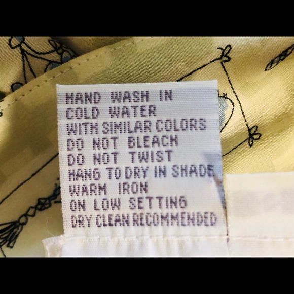 Tess Elizabeth O’bert 100% Silk Blouse size S Romantic Lovely - Picture 11 of 12